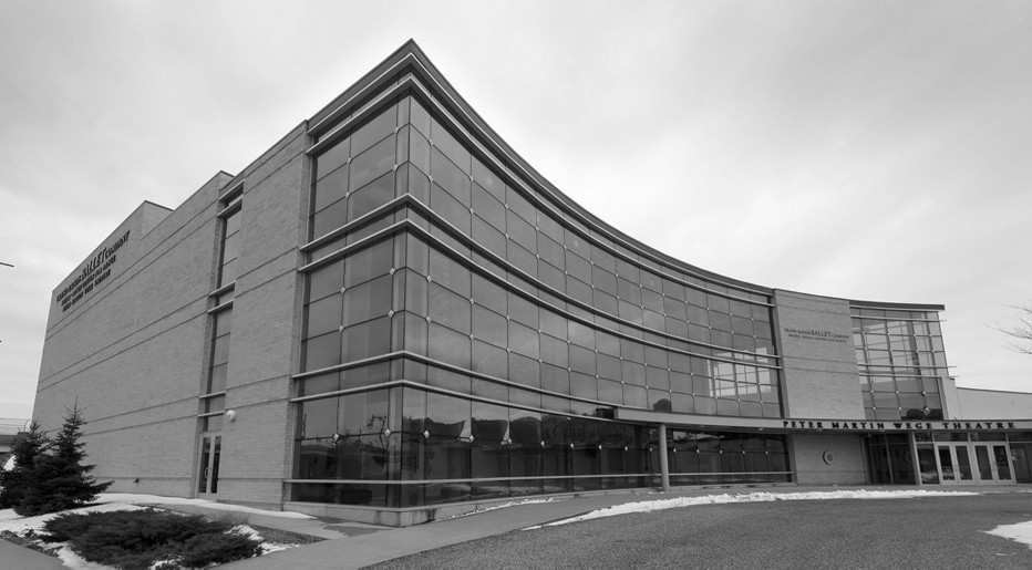GRballet Building BW