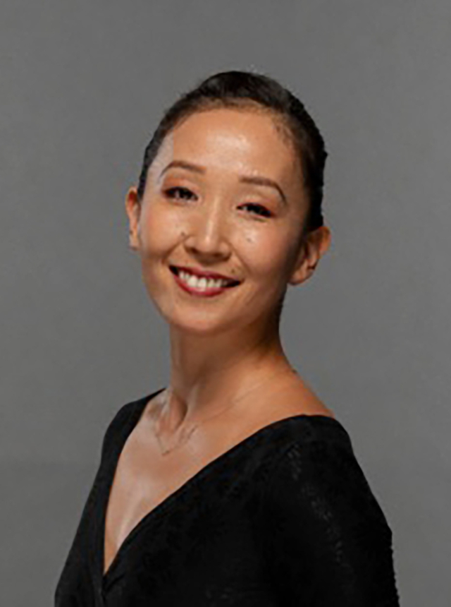 Yuka Oba Muschiana Headshot 1 300x300 Resize